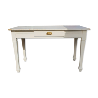 Old white table