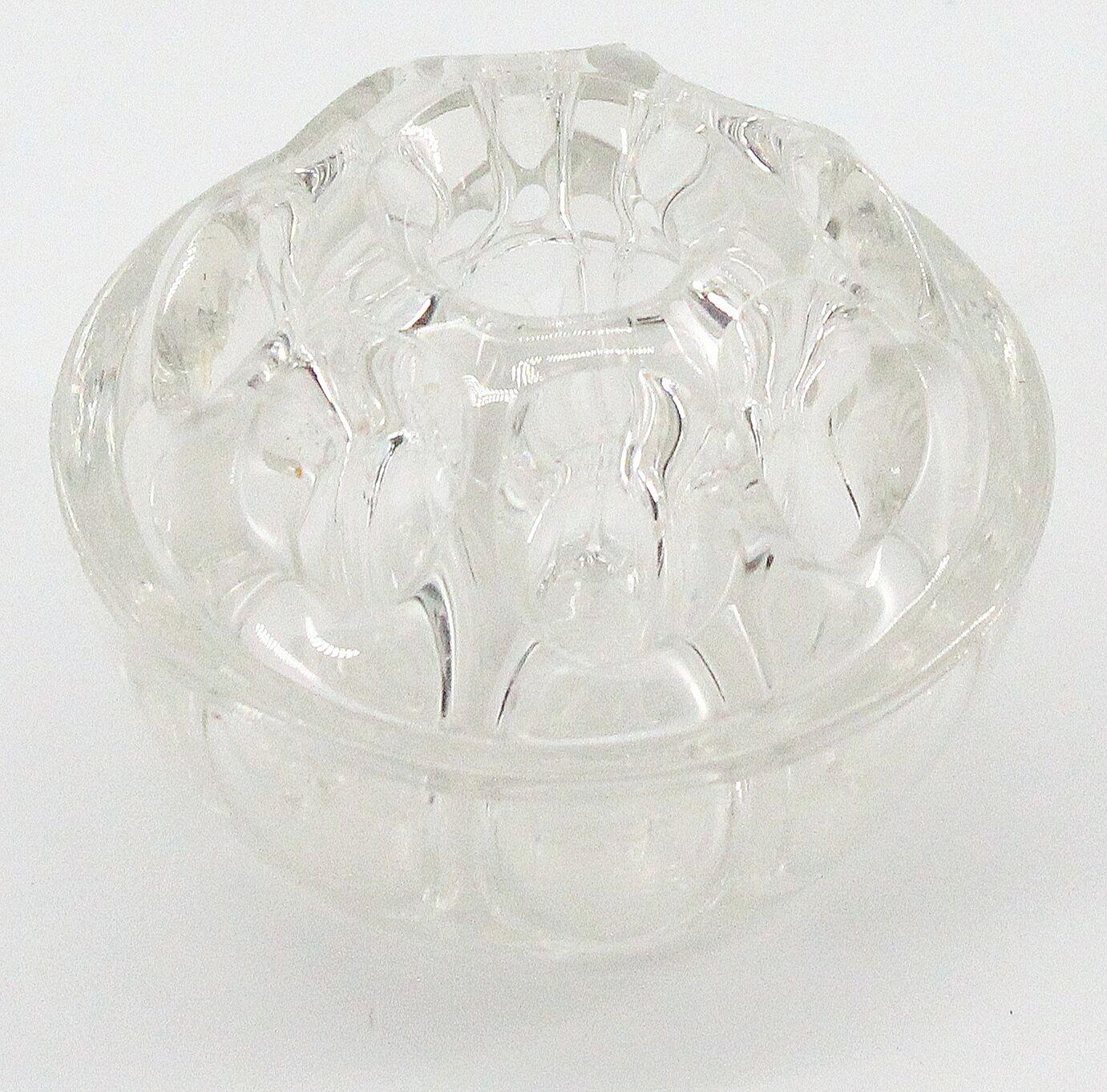 Pique old glass flowers
