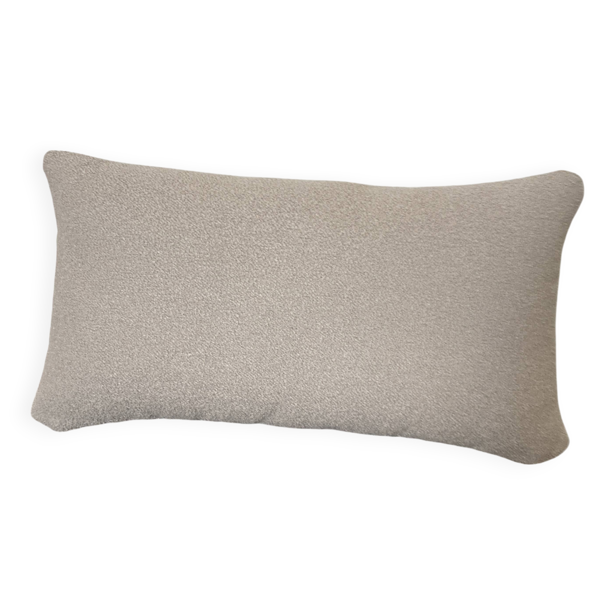 Coussin bouclette gris clair