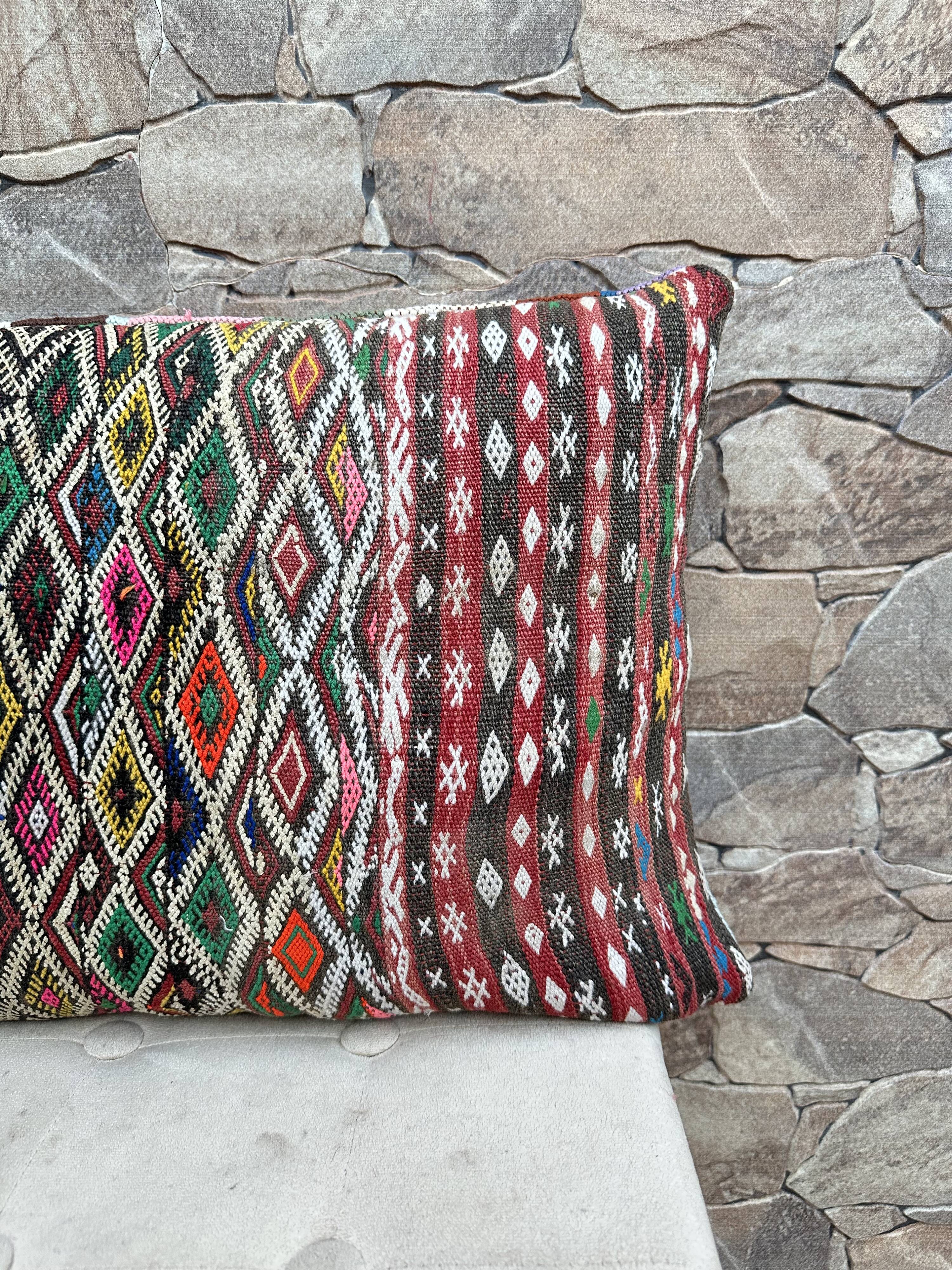 Vintage Moroccan Berber wool cushion cover