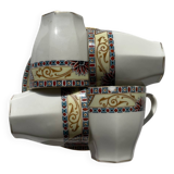 Set of 4 coffee cups and 4 porcelain bowls