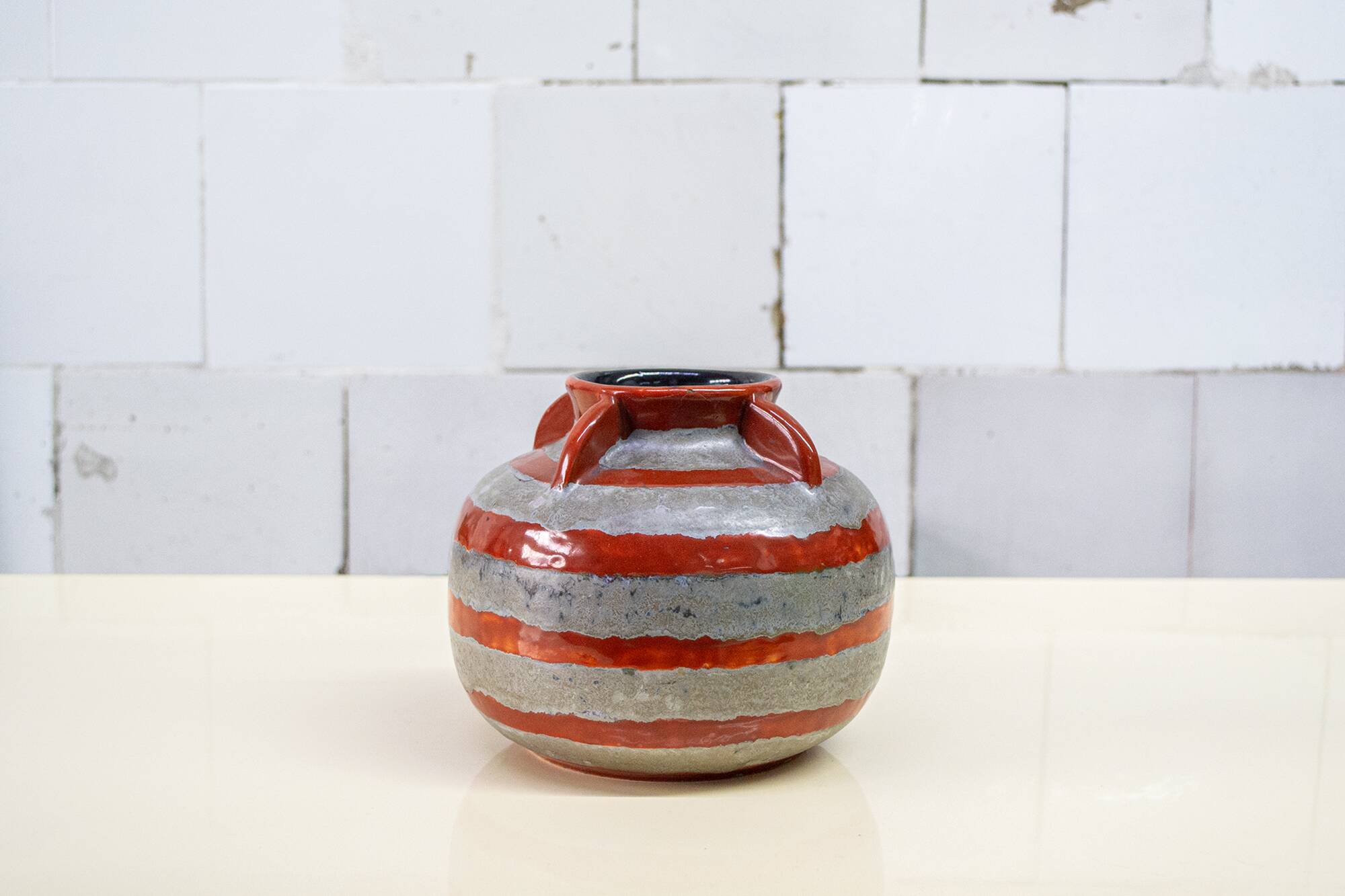 Vaso in ceramica La Fiamma, Albisola, 1940