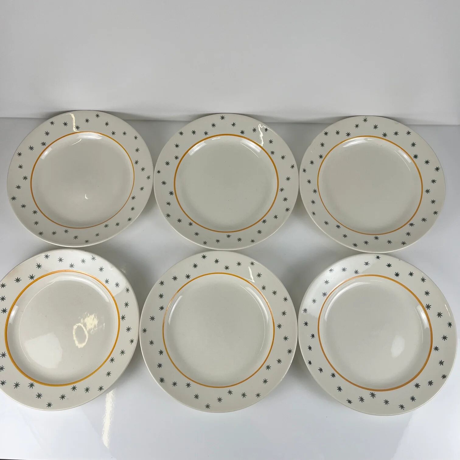 Set of 6 flat plates GIEN, Primefleur creation, model "Constellation", 1950.