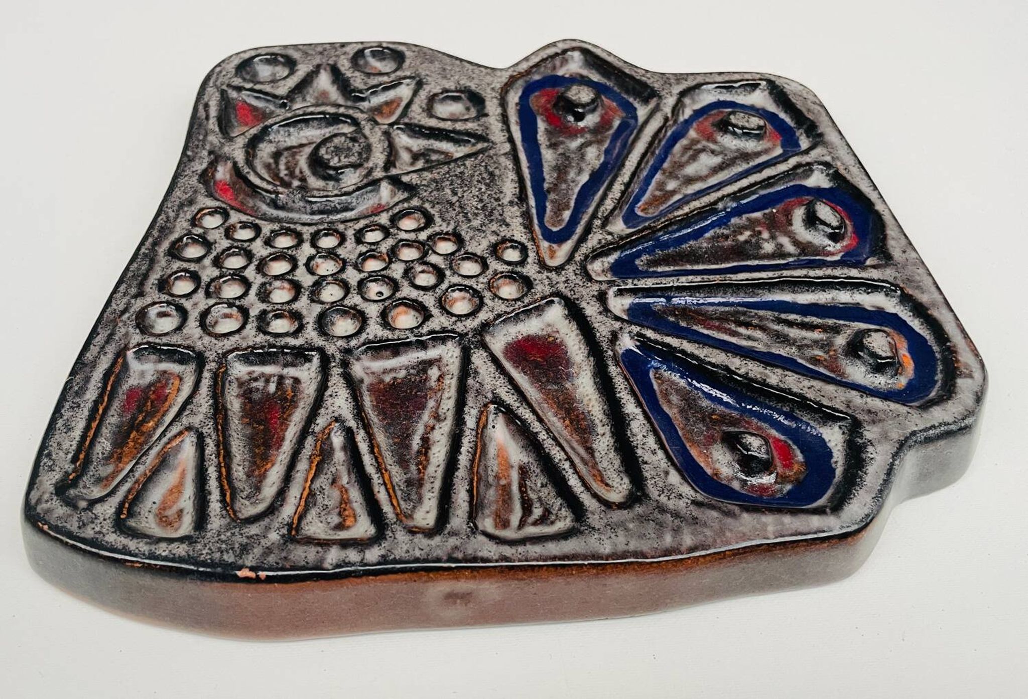 Vintage Scandinavian wall ceramic – Stylised hen – 1960s