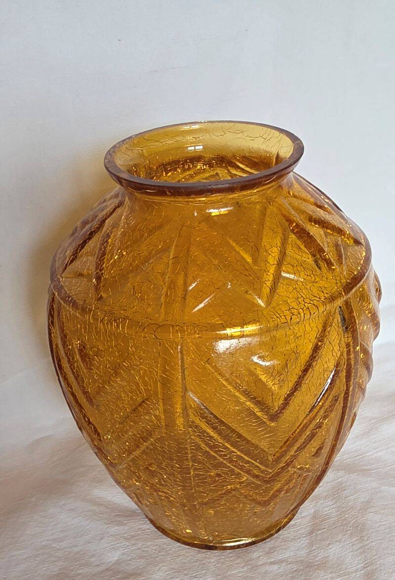 Art Deco Vase in Cracked Amber Crystal