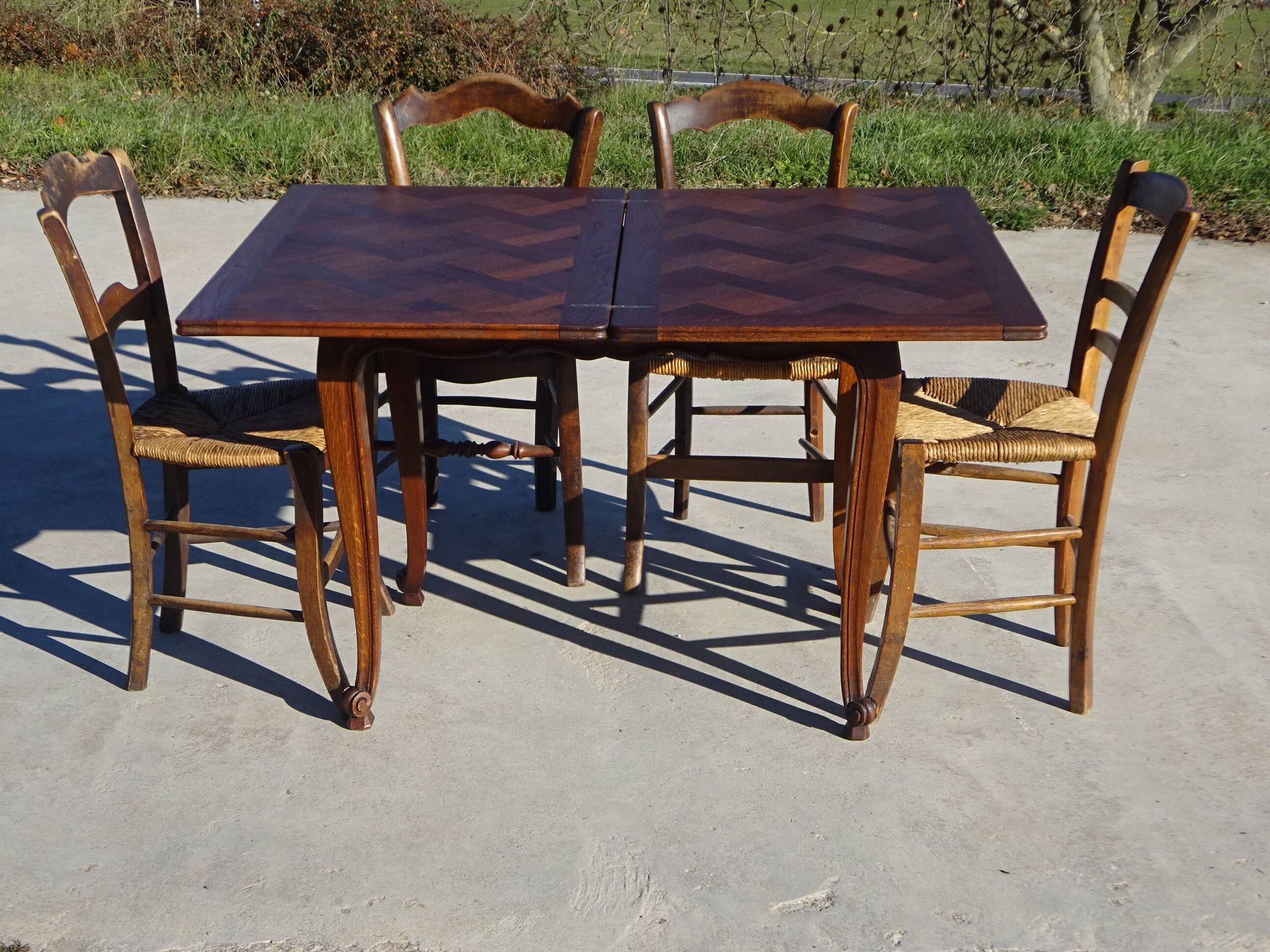 Table portefeuille en chêne