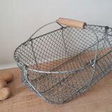 Metal wire basket