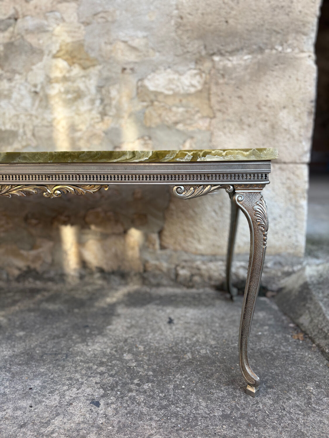 Louis XV style coffee table in onyx and metal