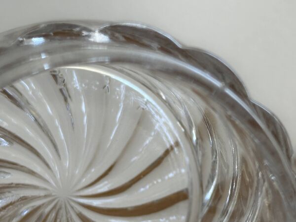 Cristal de Baccarat - important nécessaire de toilette Bambou Tors