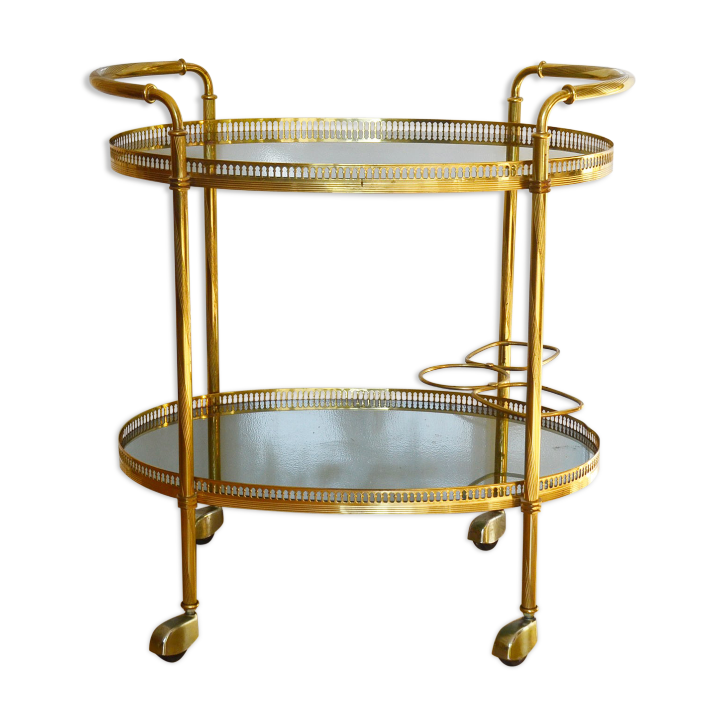 Skateboard brass glass 60 years serving