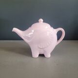 Théière éléphant rose de la faïencerie Sainte Radegonde