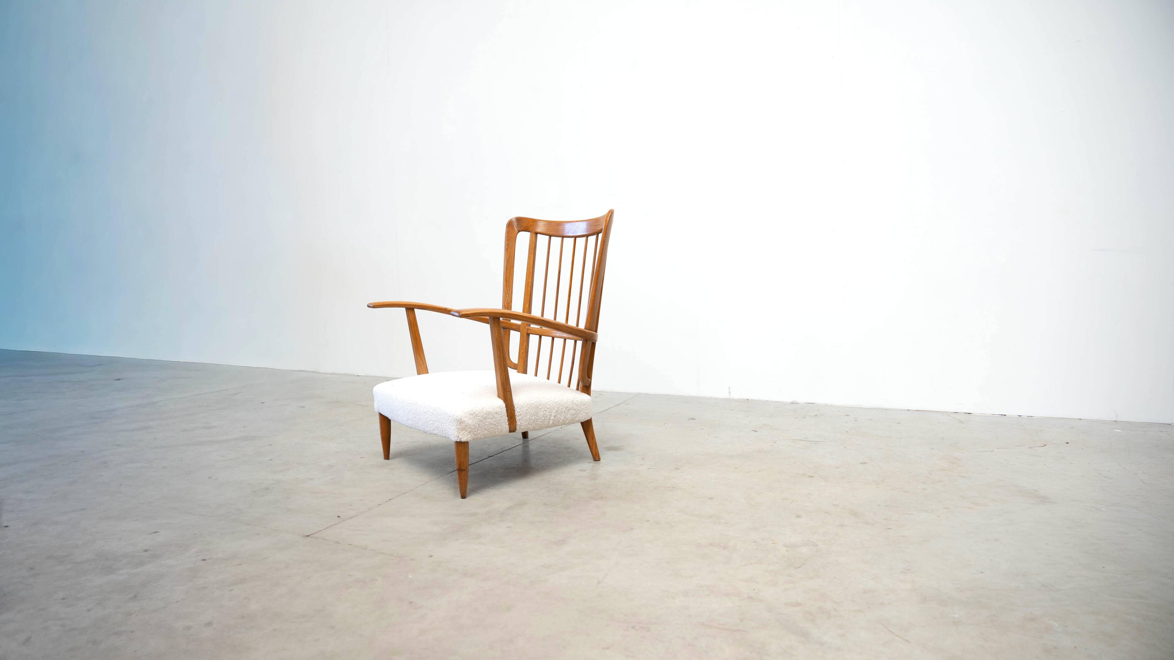 1970's Italian lounge chair inspired by Paolo Buffa