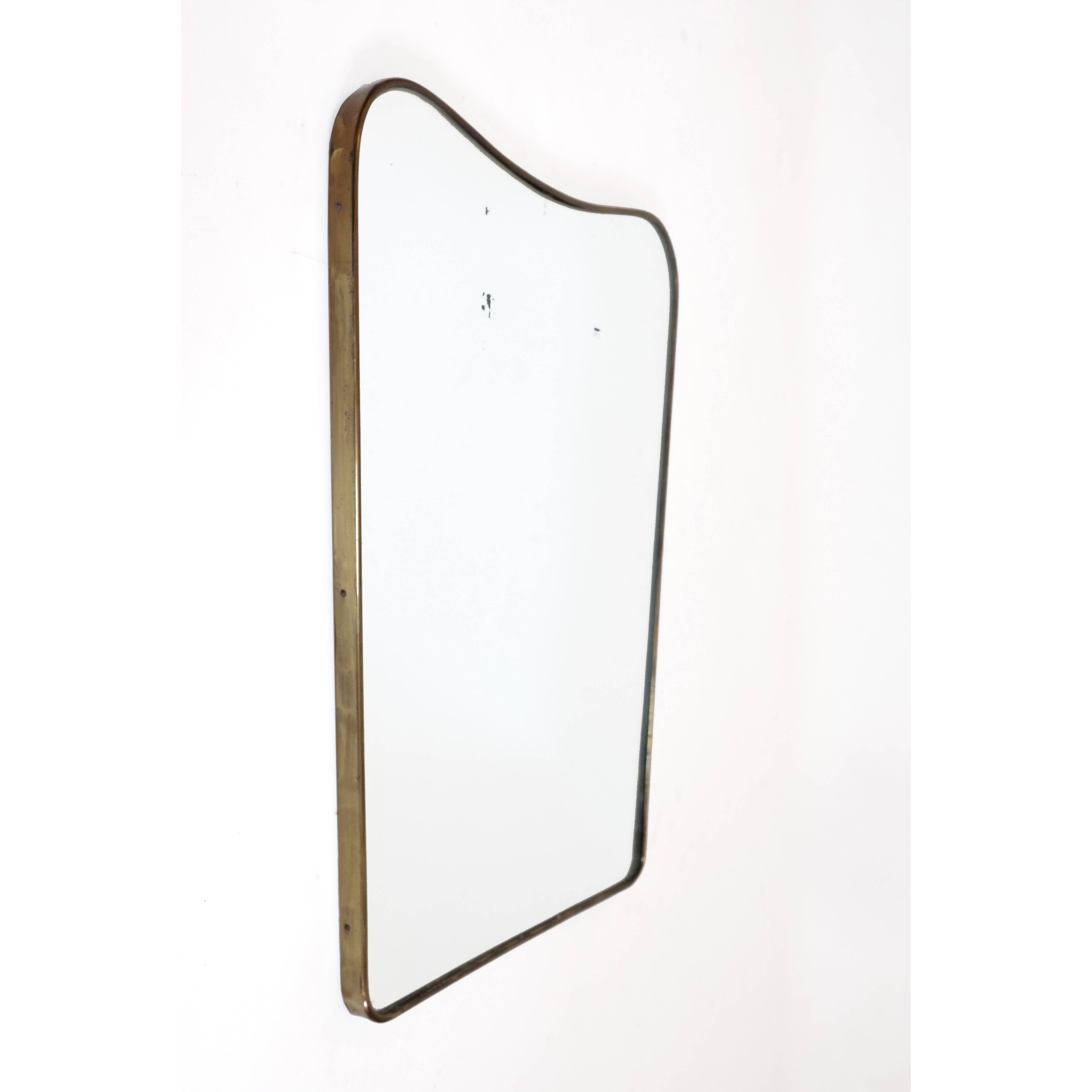 Large Italian mirror from the 50s, 71x57 cm.