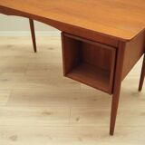 Teak desk, Danish design, 1970s, production: Denmark