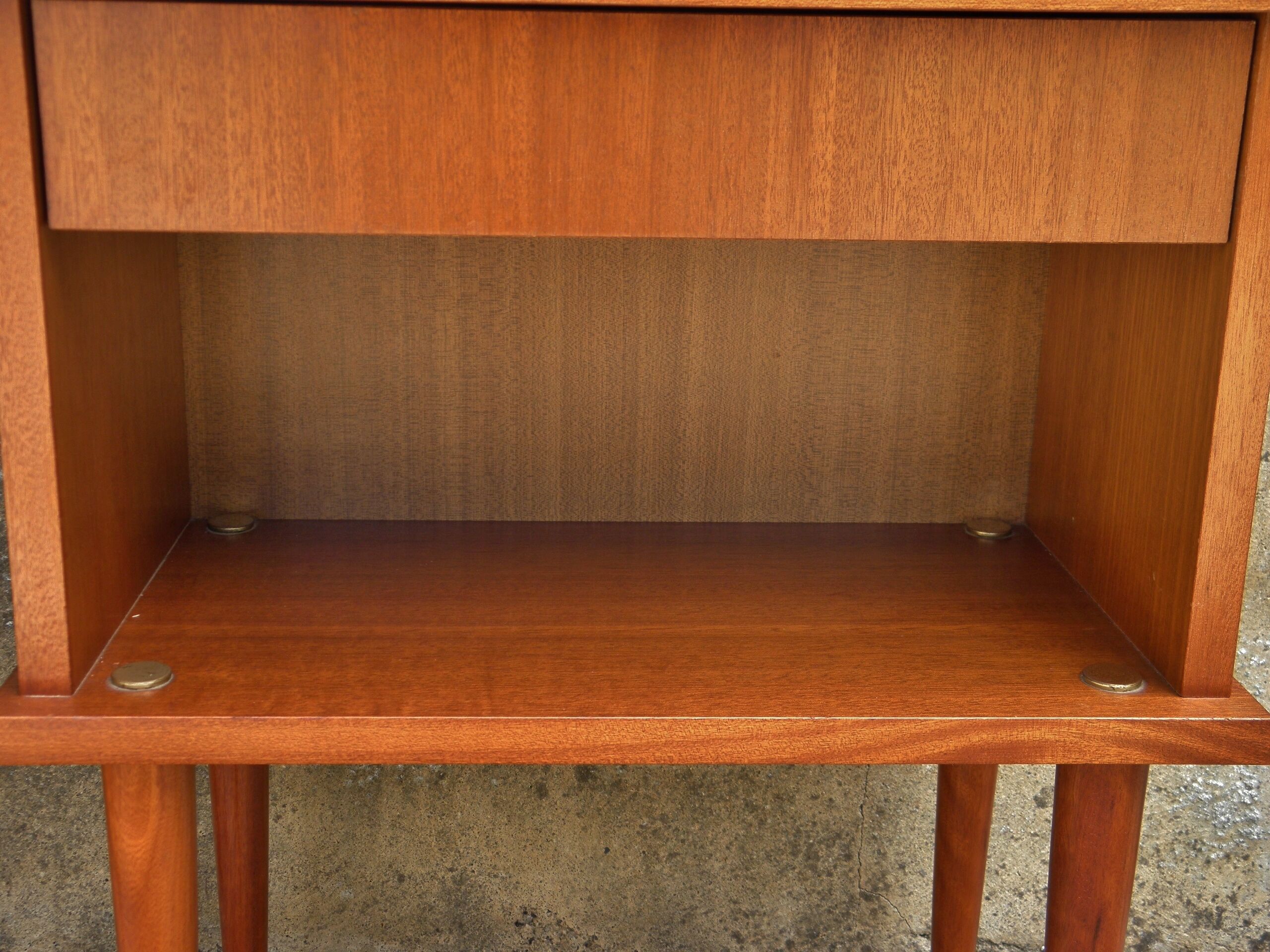 Pair of bedside tables feet spindles 70s
