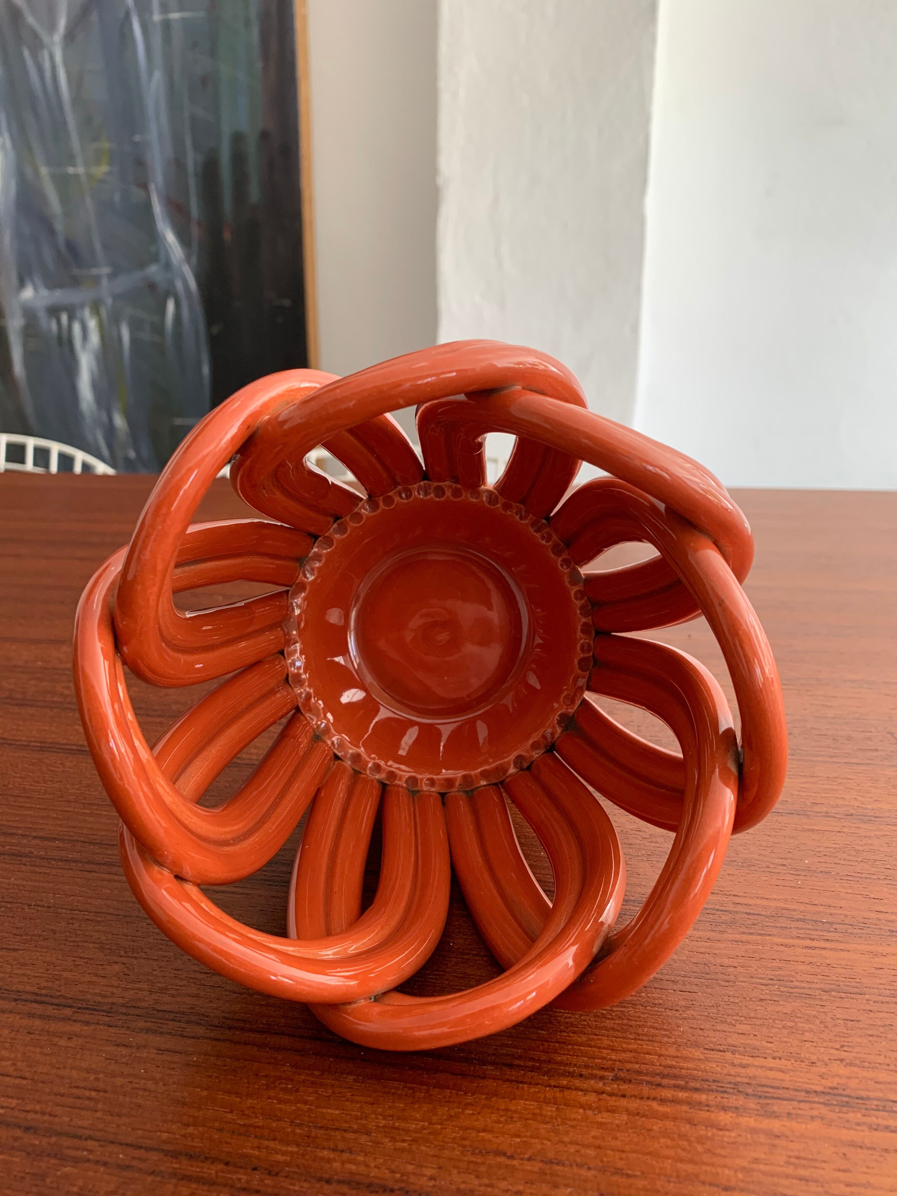 Vintage braided earthenware pot cache