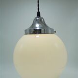 Opaline globe suspension