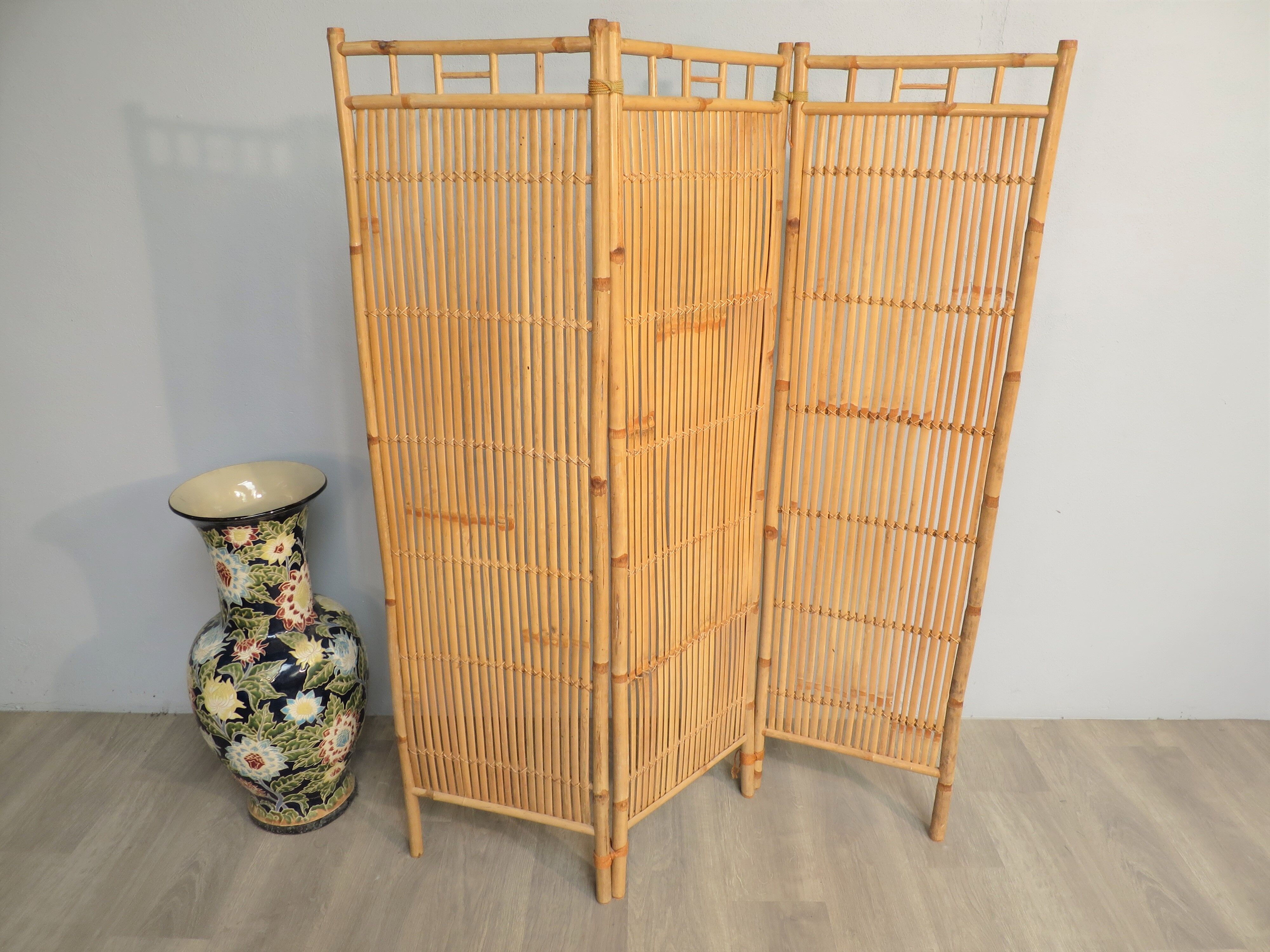 3-cent bamboo screen from the 1960s