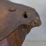 Table d'appoint tripode bois massif brutaliste
