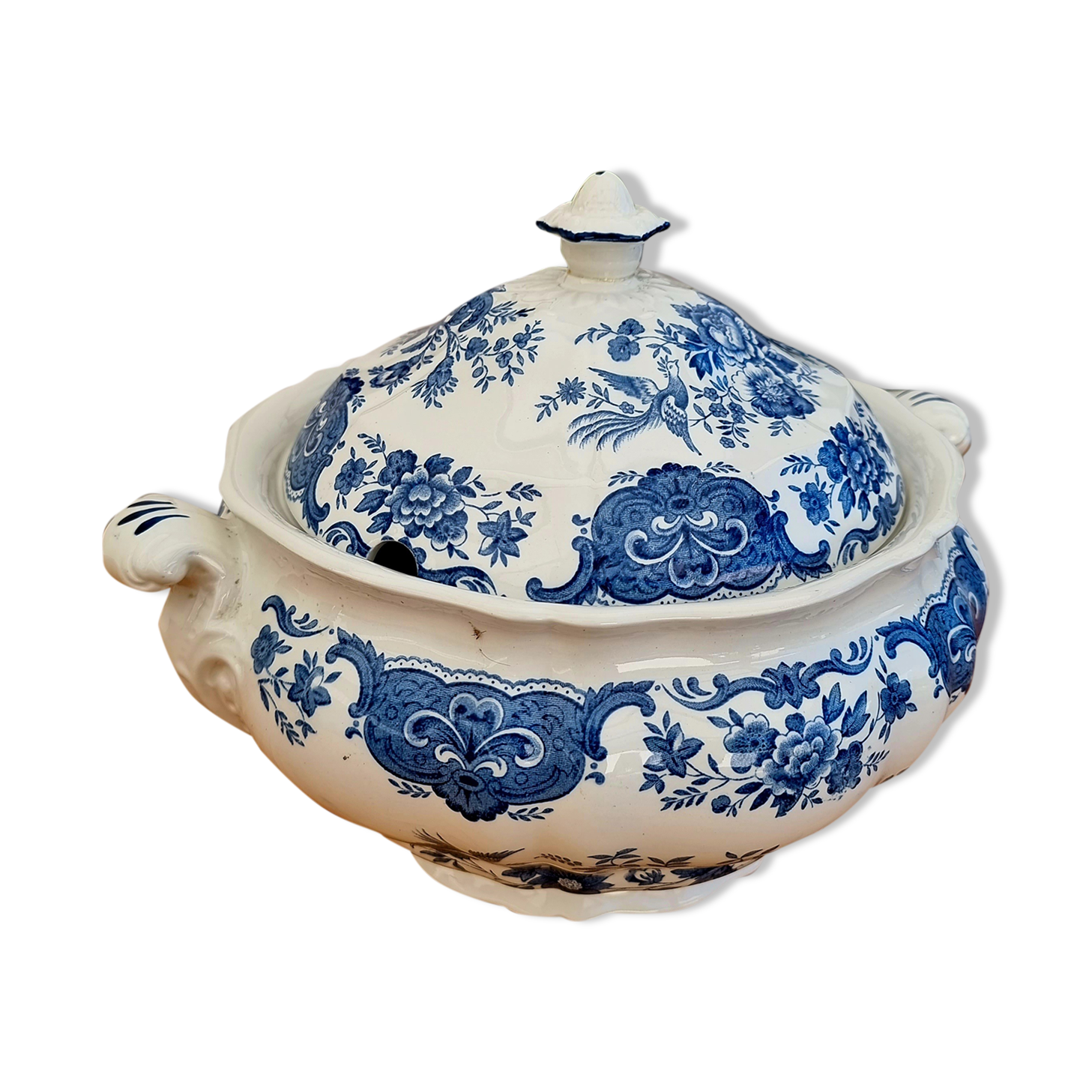 Old Ridgway Staffordshire Windsor model tureen