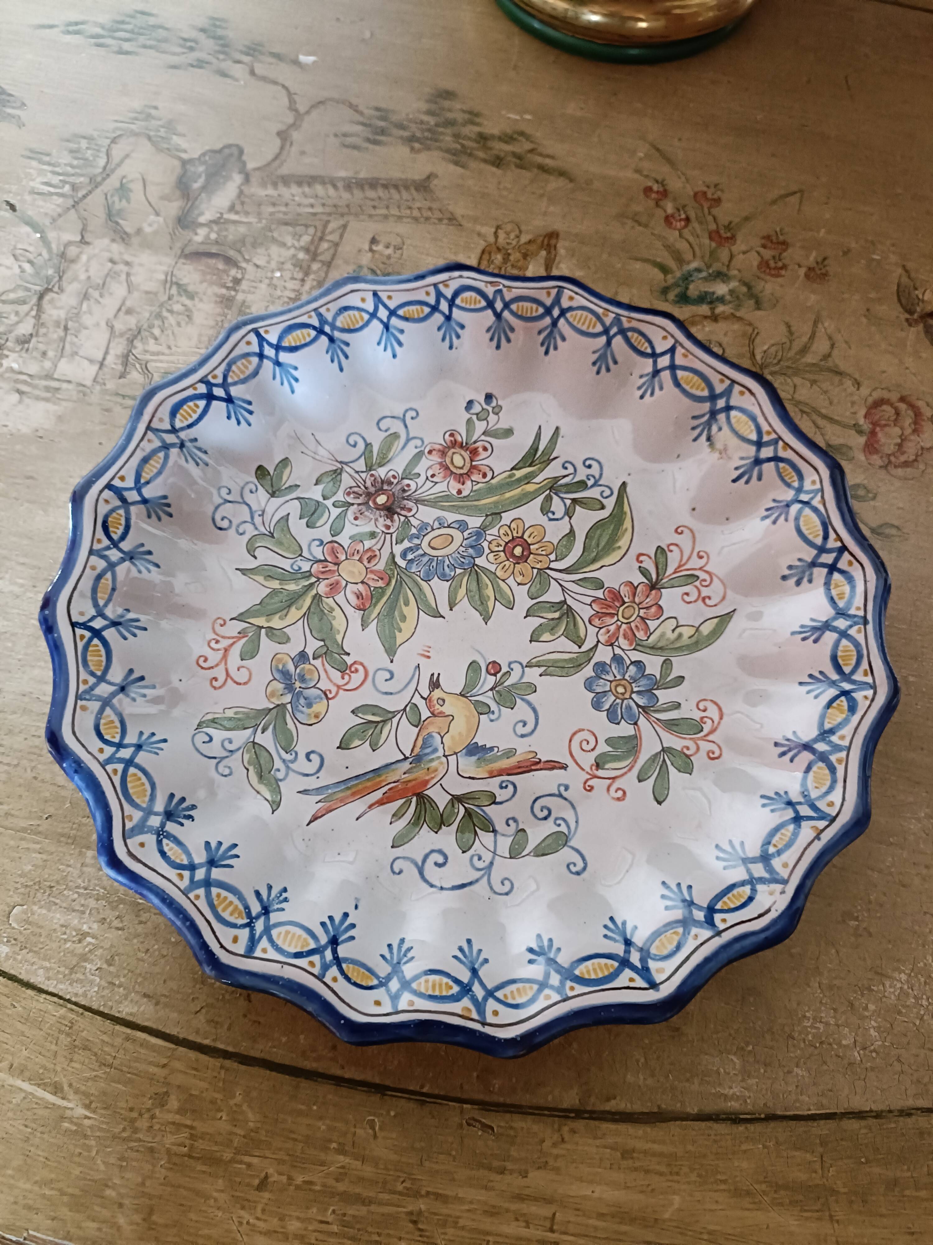 Nevers Montagnon earthenware plate