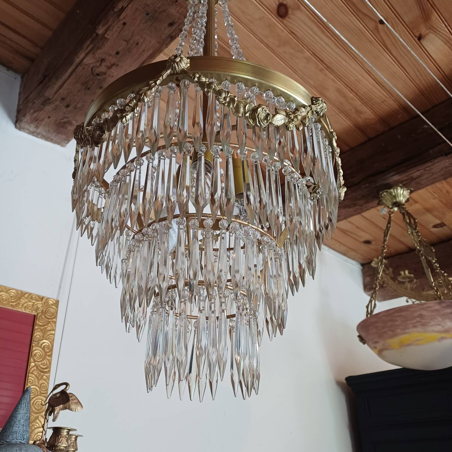 Lustre ancien à pampilles en cristal taillé époque Napoléon III