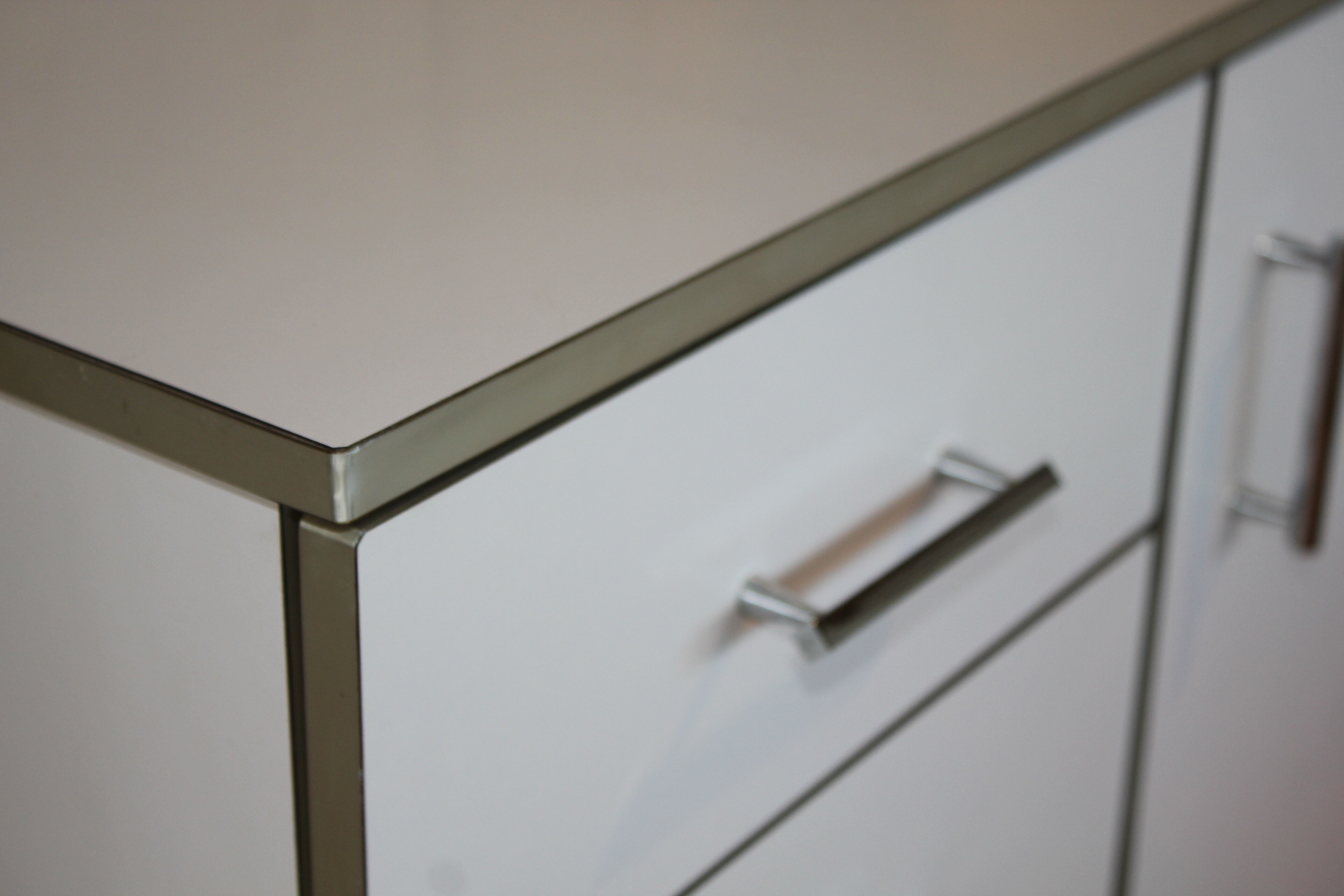 Bathroom furniture in formica 70s