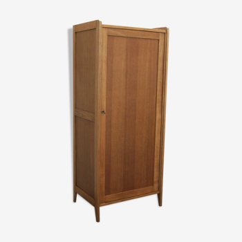 Armoire vintage