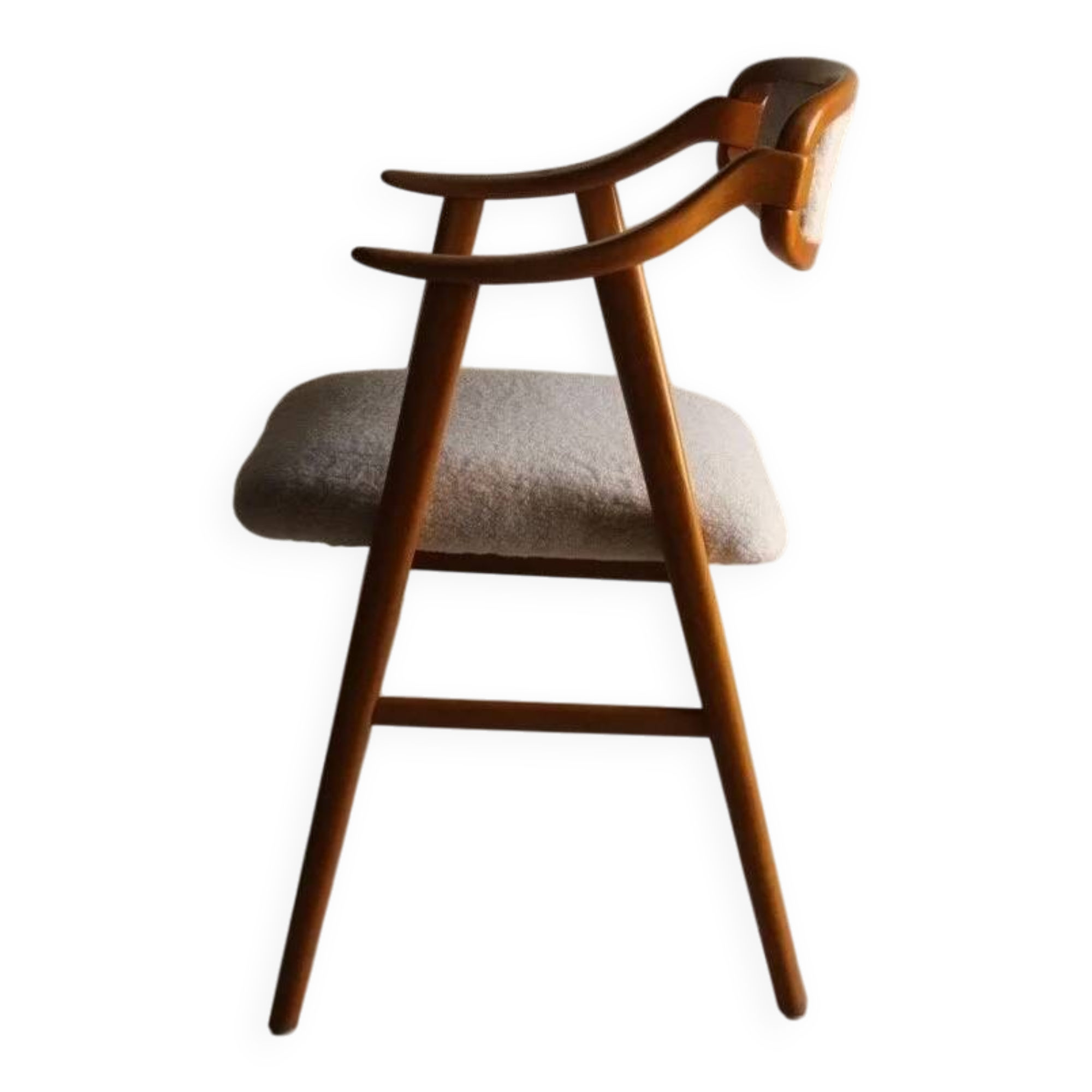 Fauteuil scandinave en fausse fourrure de mouton retournée | Années 1960