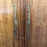 Superb wardrobe Louis XV walnut early nineteenth