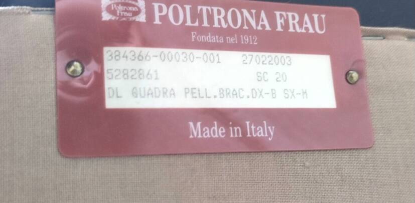 Quadra 3-seater leather sofa Poltrona Frau