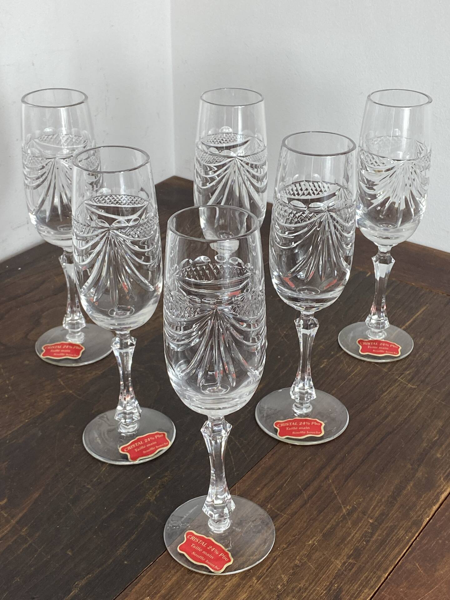 Champagne flutes, cut crystal from Lorraine, with original box.
