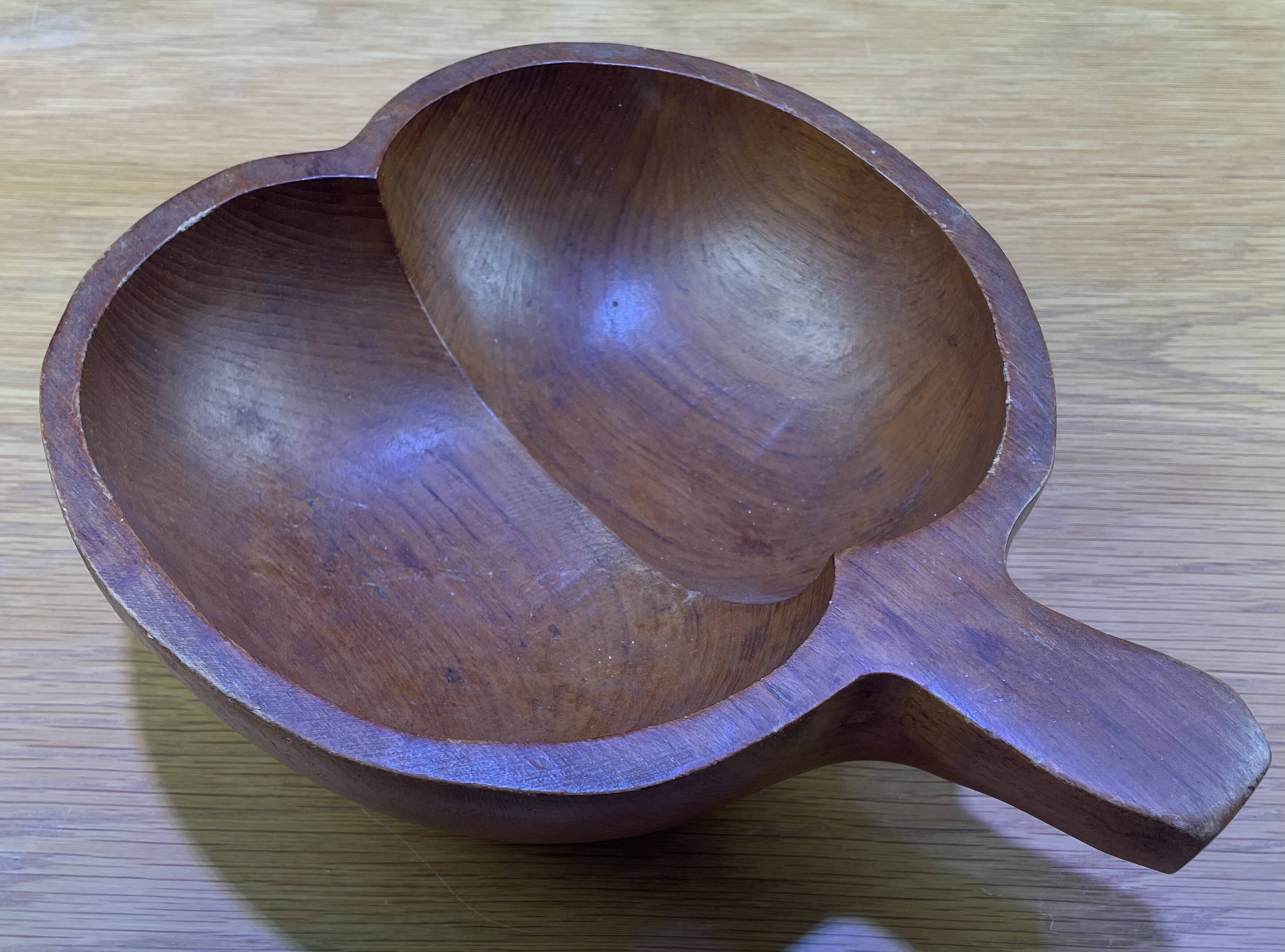Wooden apple-shaped fruit bowl