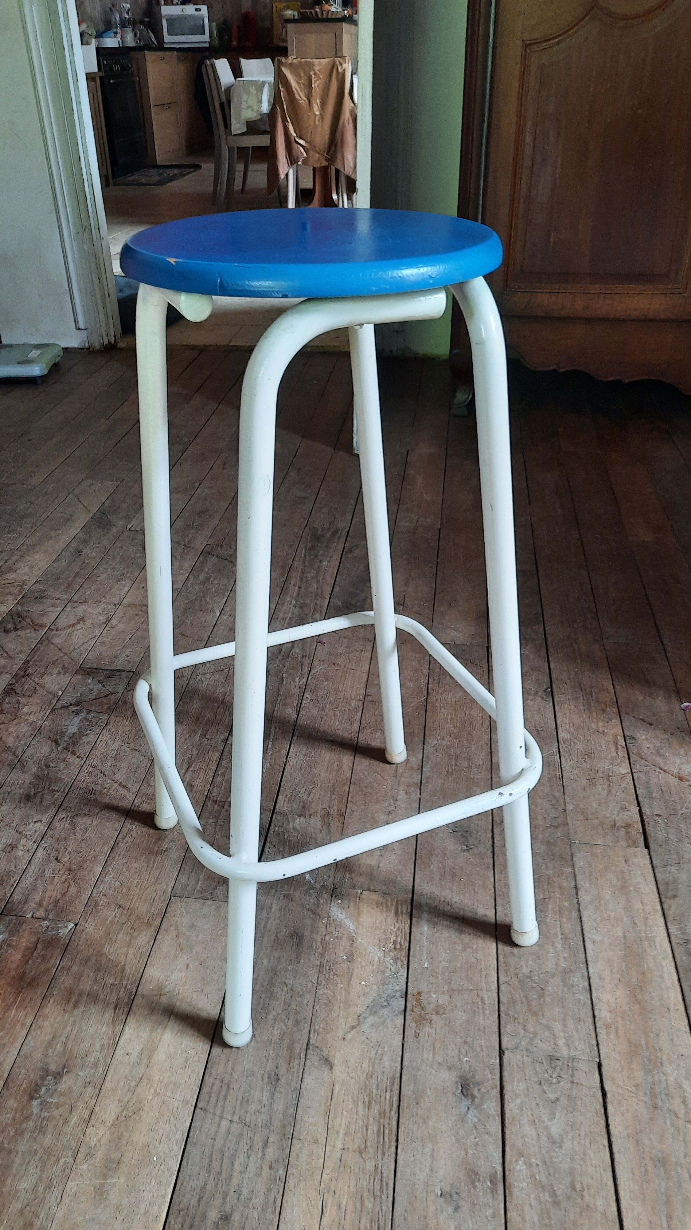 Industrial high stool