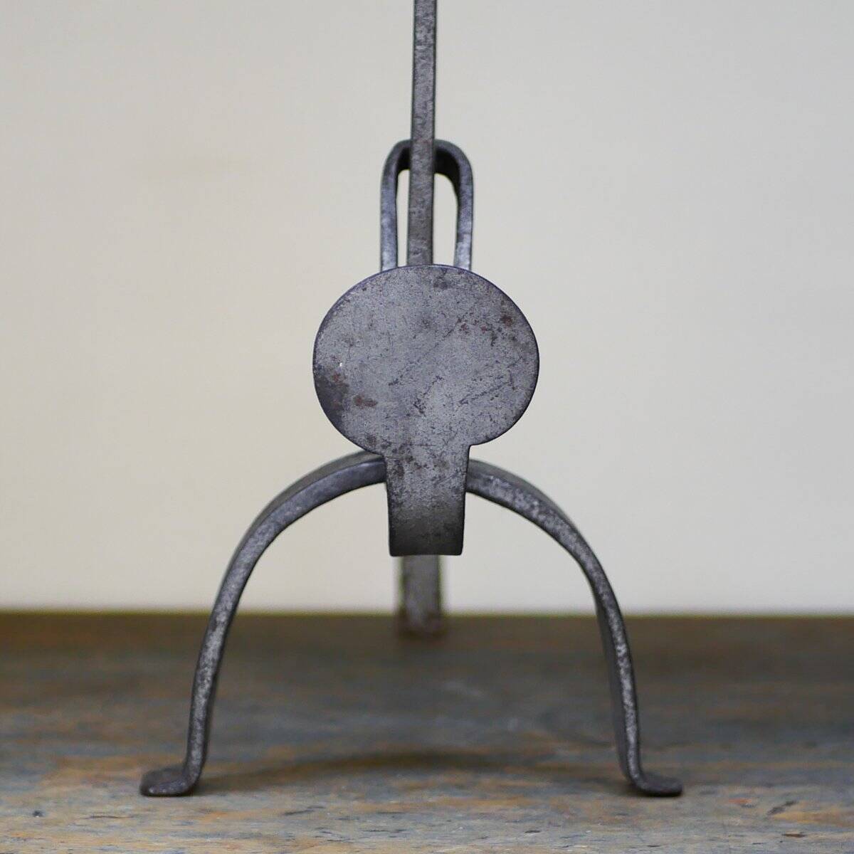 Grilles de cheminée brutalistes, années 1930, ensemble de 2