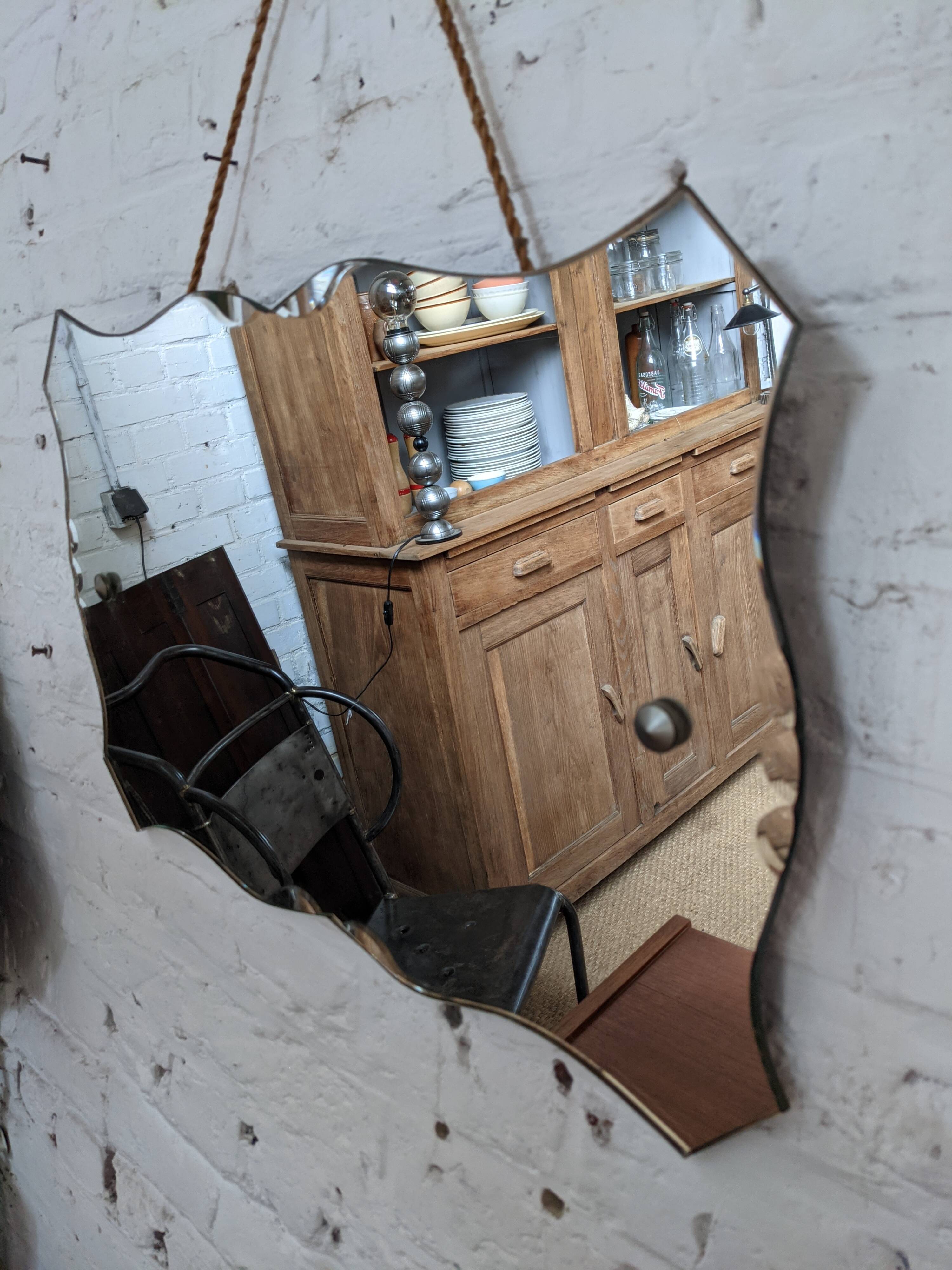 Frameless mirror 60x38cm