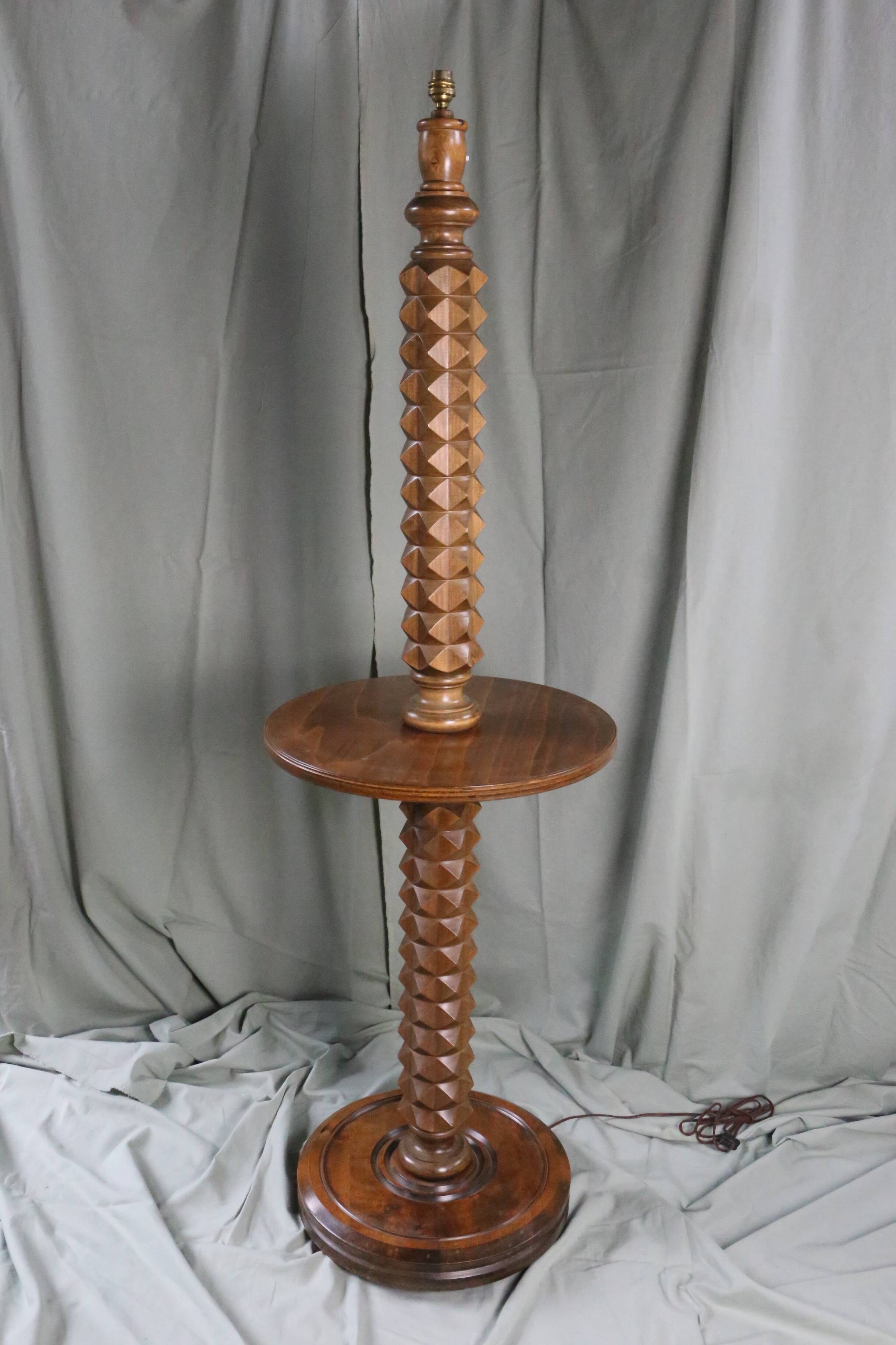 Pied de lampadaire dans le gout de Charles Dudouyt 1940