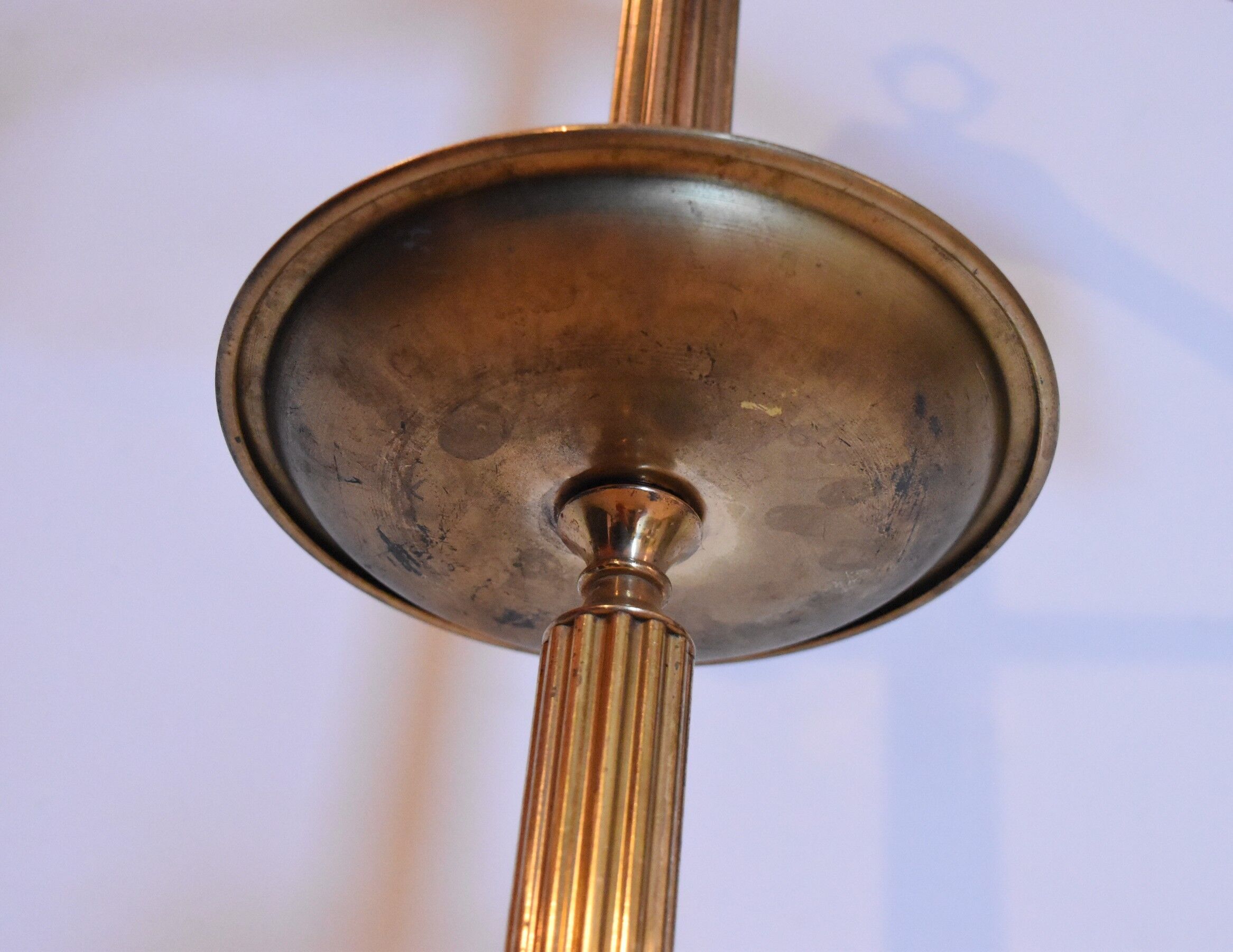 Retro night valet in brass and wood in Neoclassical style