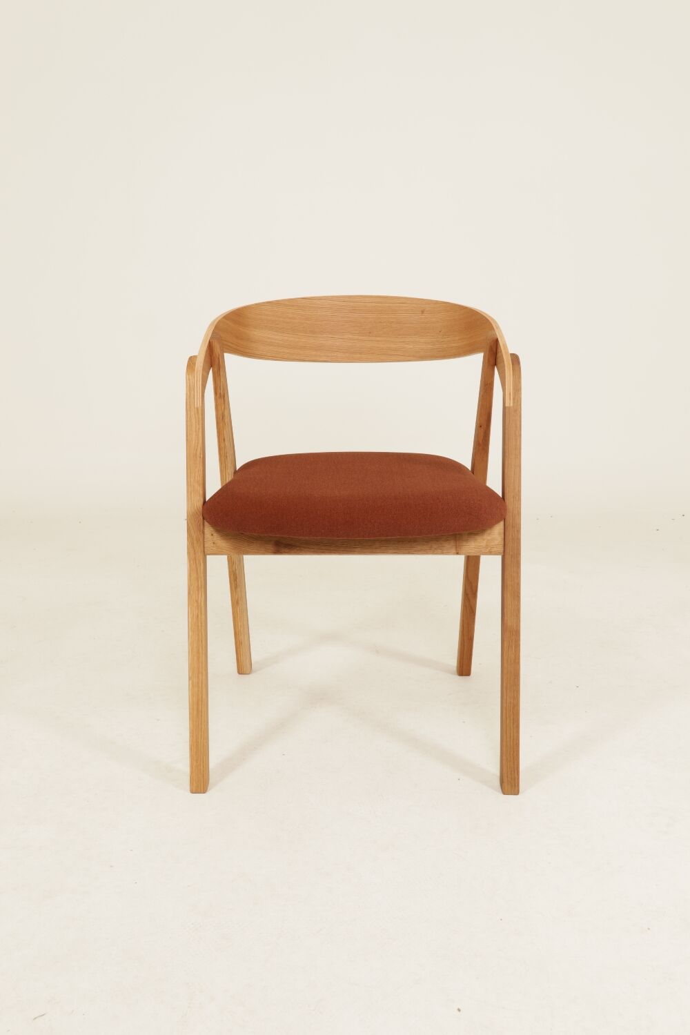 Set of 6 Dining Chairs – Natural Oak & Terracota Upholstery