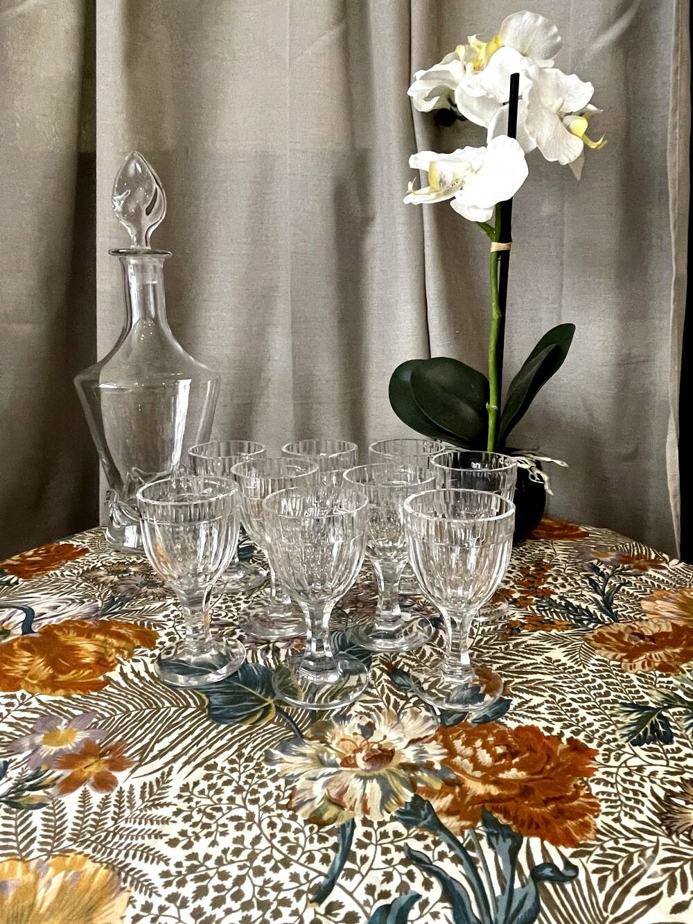 Set of 9 crystal liqueur glasses by nancy art of table