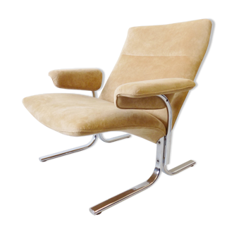 De Sede DS2030 lowback beige Alcantara lounge chair by Hans Eichenberger
