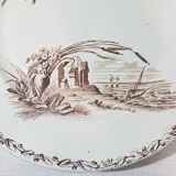 Dish in Earthenware of Creil and Montereau model Marine, iron earth, compotier