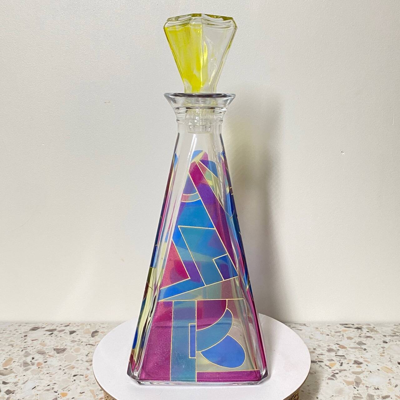 Carafe multicolore en forme de pyramide de Murano - 1980