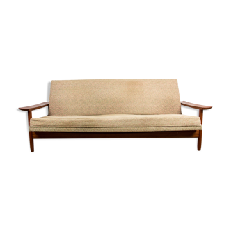 Very large Canapé/Daybed 4-seat Scandinavian style in solid teak and fabric by Gérard Guermonprez