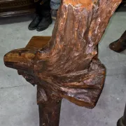 Sculptural armchair in solid wood – Unique piece, organic design
