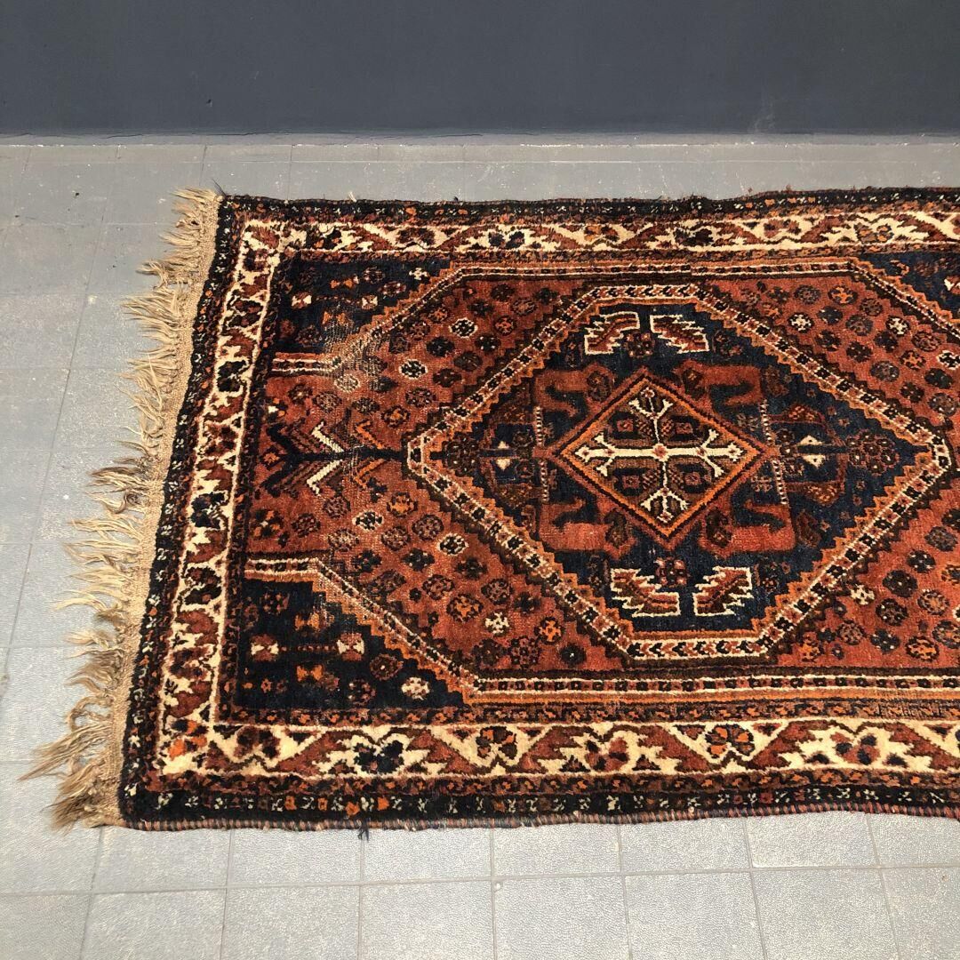 Tapis persan tissé à la main 162x110cm
