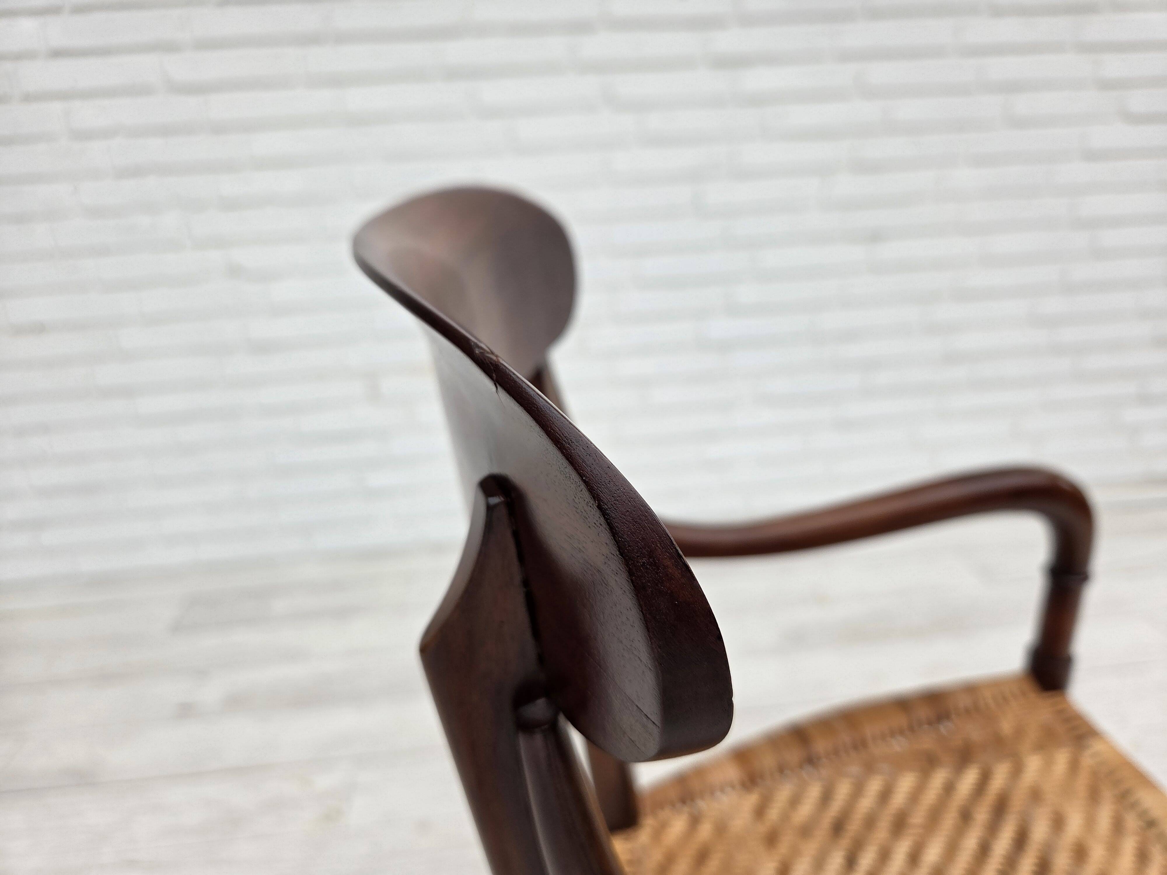 1970s, Italian design by Fratelli Levaggi, 2 armchairs, model "Campanino".