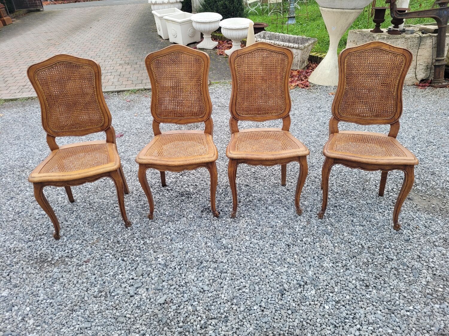 4 Louis XV style chairs cannée