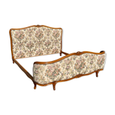 Lit en merisier style Louis XV