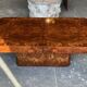 élégante table basse en loupe d'orme 1970